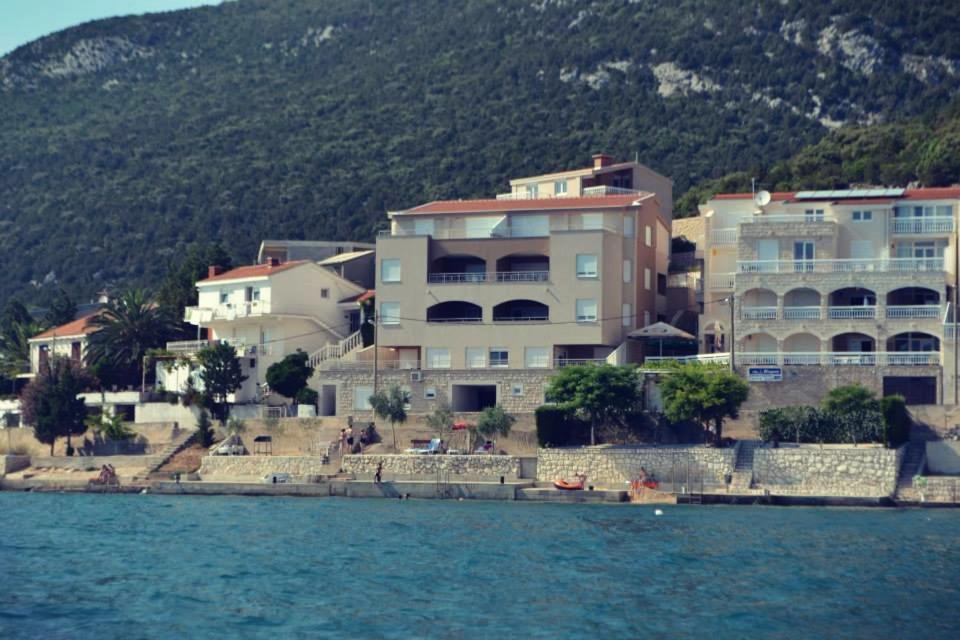 Apartments Domane Nenad Neum Luaran gambar